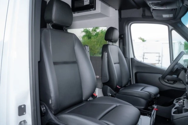 2024 Mercedes-Benz VS30 Sprinter - Image 12 of 21