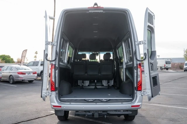 2024 Mercedes-Benz VS30 Sprinter - Image 9 of 12