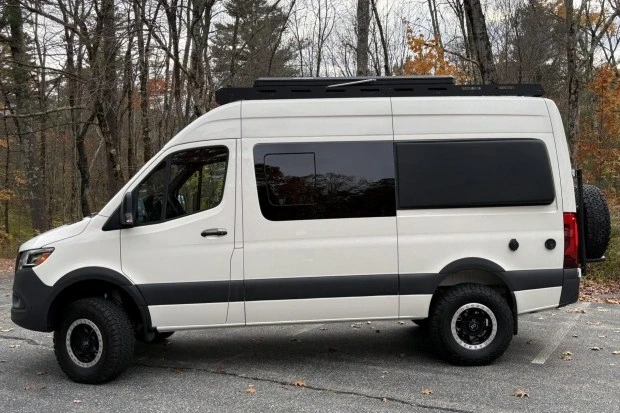 2024 Mercedes-Benz VS30 Sprinter - Image 3 of 7