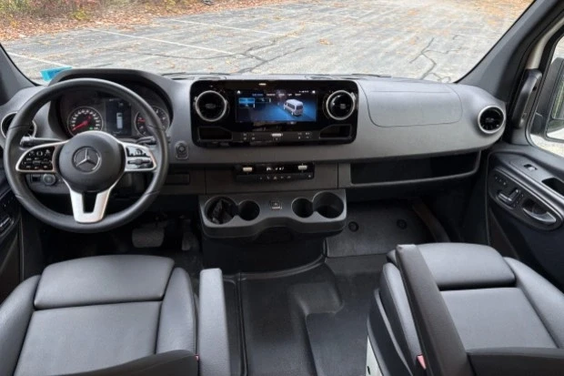 2024 Mercedes-Benz VS30 Sprinter - Image 4 of 7