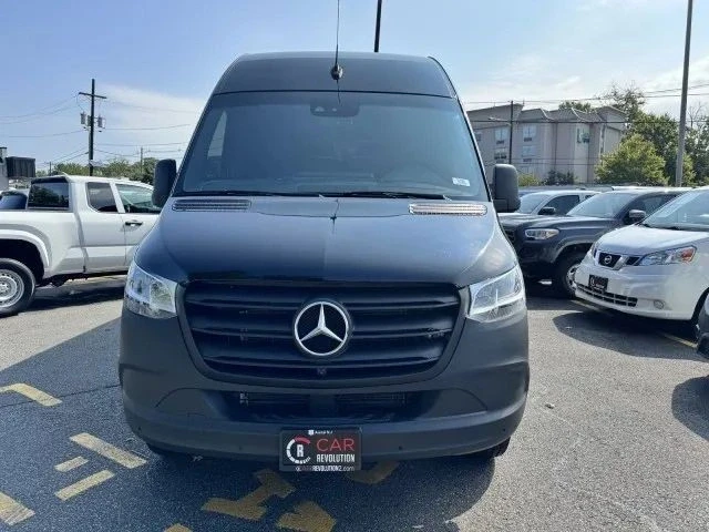 2024 Mercedes-Benz VS30 Sprinter - Image 2 of 12