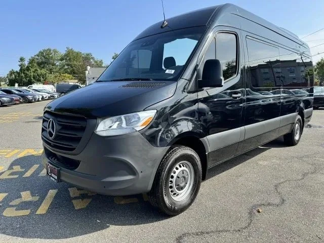 2024 Mercedes-Benz VS30 Sprinter - Image 3 of 12