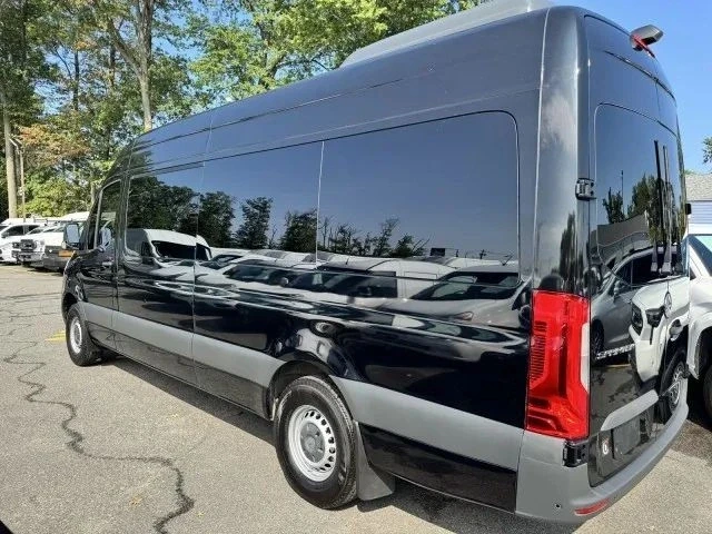2024 Mercedes-Benz VS30 Sprinter - Image 4 of 12