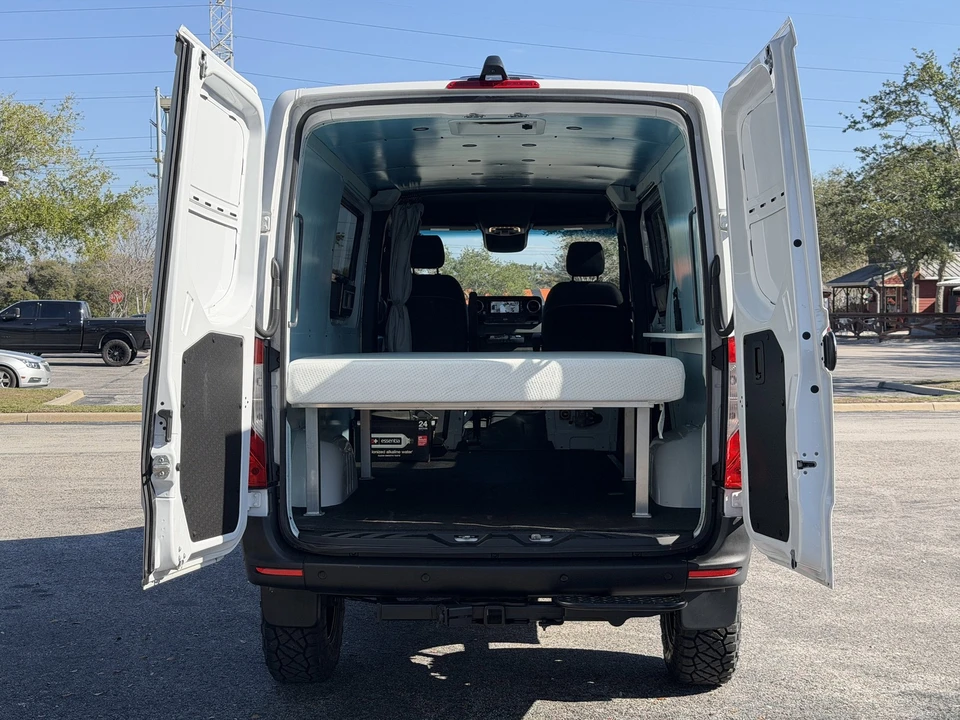 2024 Mercedes-Benz VS30 Sprinter - Image 5 of 21