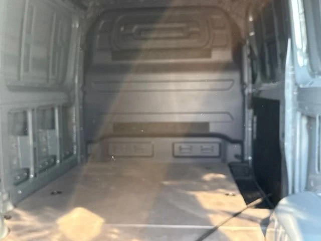 2024 Mercedes-Benz VS30 Sprinter - Image 10 of 13