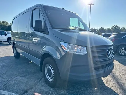 2024 Mercedes-Benz Sprinter 2500 Cargo 144 WB