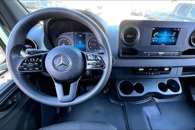 2024 Mercedes-Benz VS30 Sprinter - Image 8 of 20