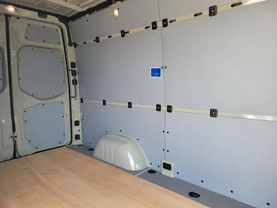 2024 Mercedes-Benz VS30 Sprinter - Image 17 of 19