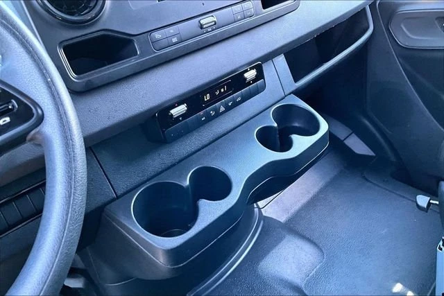 2024 Mercedes-Benz VS30 Sprinter - Image 17 of 20