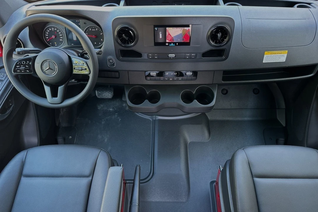 2024 Mercedes-Benz VS30 Sprinter - Image 14 of 21