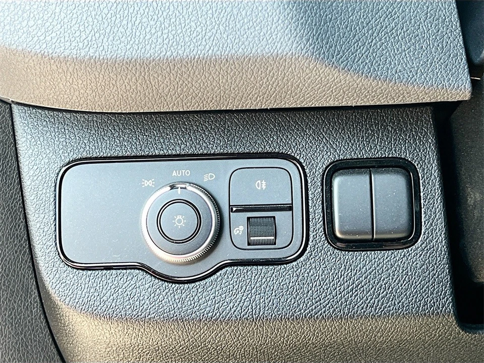 2024 Mercedes-Benz VS30 Sprinter - Image 10 of 12