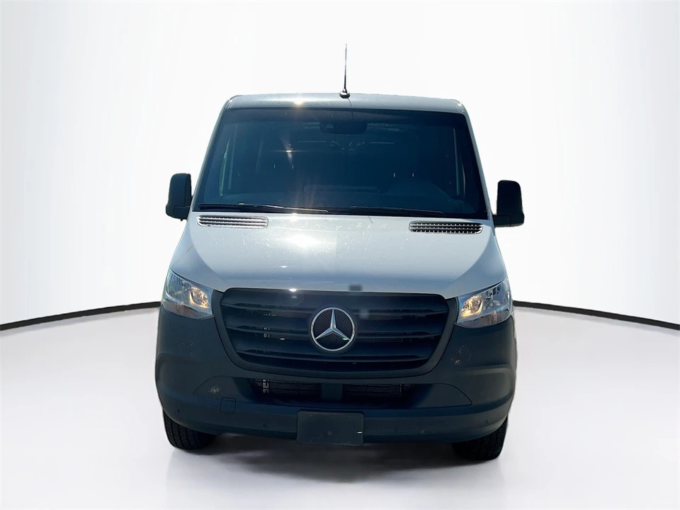 2024 Mercedes-Benz VS30 Sprinter - Image 2 of 12