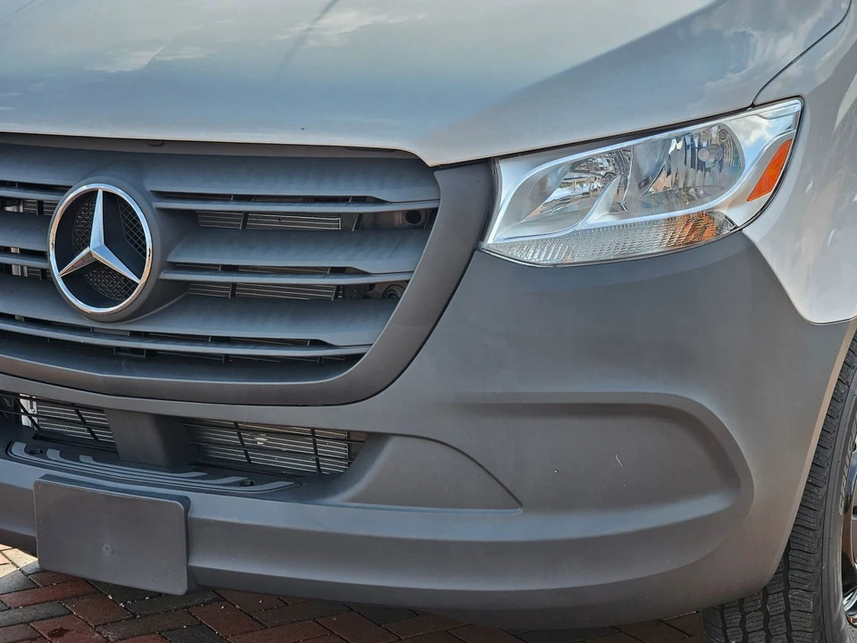 2024 Mercedes-Benz VS30 Sprinter - Image 8 of 21