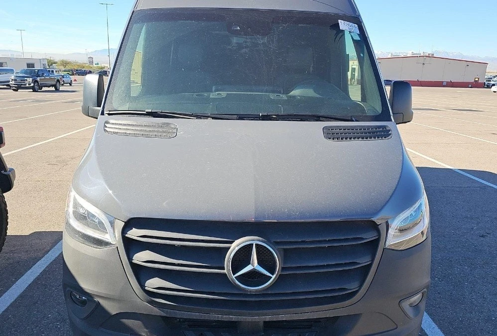 2024 Mercedes-Benz VS30 Sprinter - Image 2 of 12