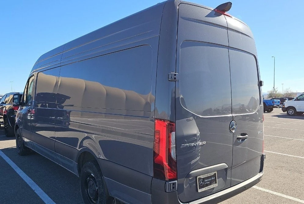 2024 Mercedes-Benz VS30 Sprinter - Image 6 of 12