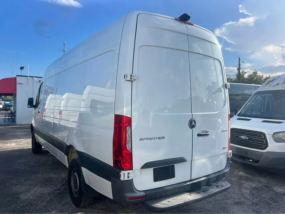 2024 Mercedes-Benz VS30 Sprinter - Image 7 of 19