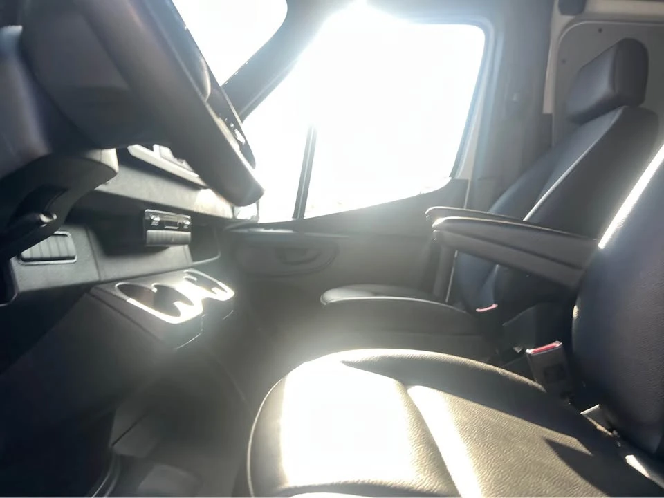 2024 Mercedes-Benz VS30 Sprinter - Image 18 of 19