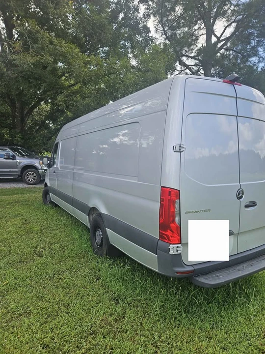 2024 Mercedes-Benz VS30 Sprinter - Image 4 of 8