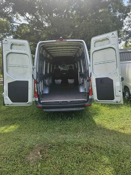 2024 Mercedes-Benz VS30 Sprinter - Image 7 of 8