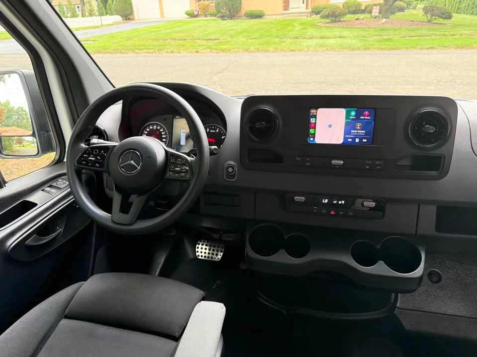 2024 Mercedes-Benz VS30 Sprinter - Image 17 of 20
