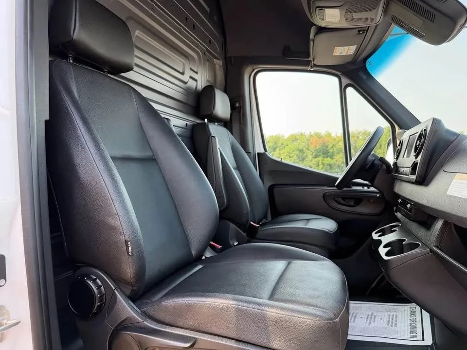 2024 Mercedes-Benz VS30 Sprinter - Image 12 of 15