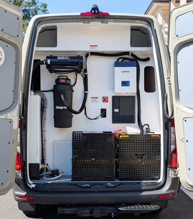 2024 Mercedes-Benz VS30 Sprinter - Image 3 of 8