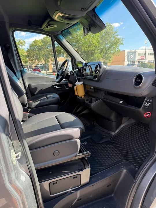 2024 Mercedes-Benz VS30 Sprinter - Image 5 of 7