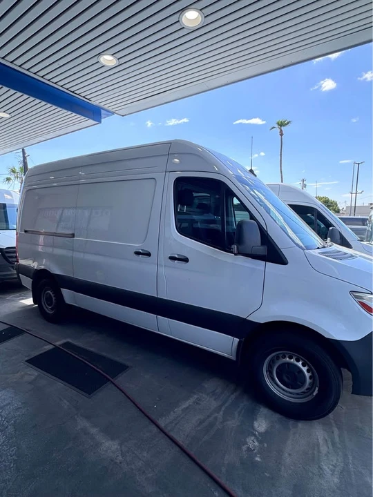 2024 Mercedes-Benz VS30 Sprinter - Image 3 of 12