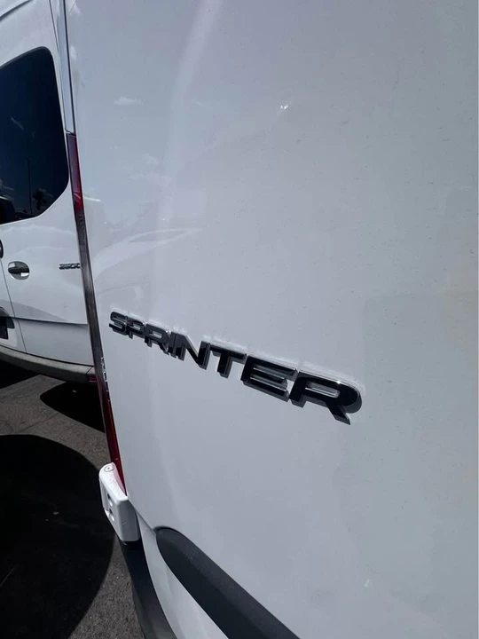 2024 Mercedes-Benz VS30 Sprinter - Image 5 of 12