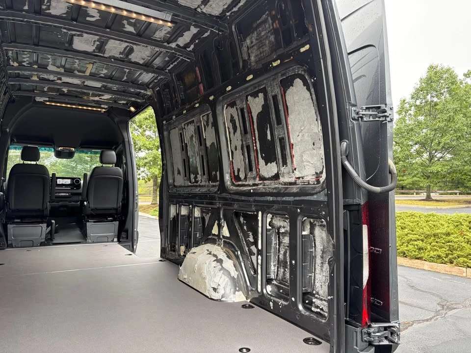 2024 Mercedes-Benz VS30 Sprinter - Image 11 of 19