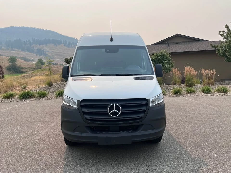 2024 Mercedes-Benz VS30 Sprinter - Image 3 of 9