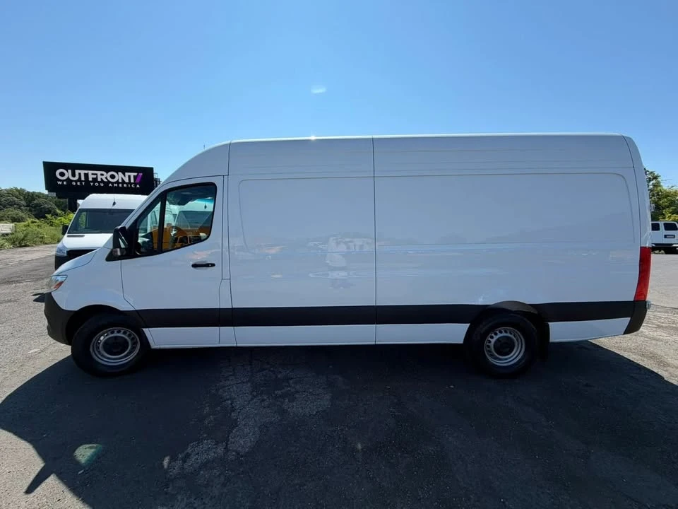 2024 Mercedes-Benz VS30 Sprinter - Image 5 of 17