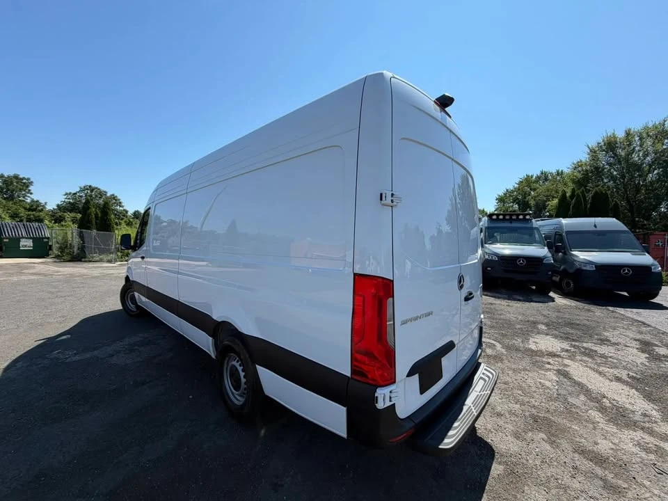 2024 Mercedes-Benz VS30 Sprinter - Image 6 of 17