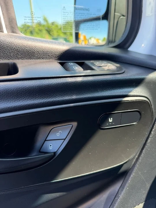 2024 Mercedes-Benz VS30 Sprinter - Image 12 of 17