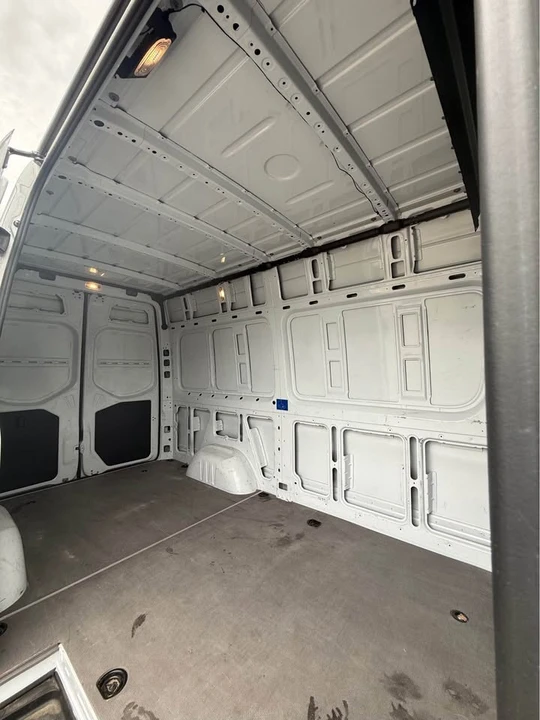 2024 Mercedes-Benz VS30 Sprinter - Image 7 of 15
