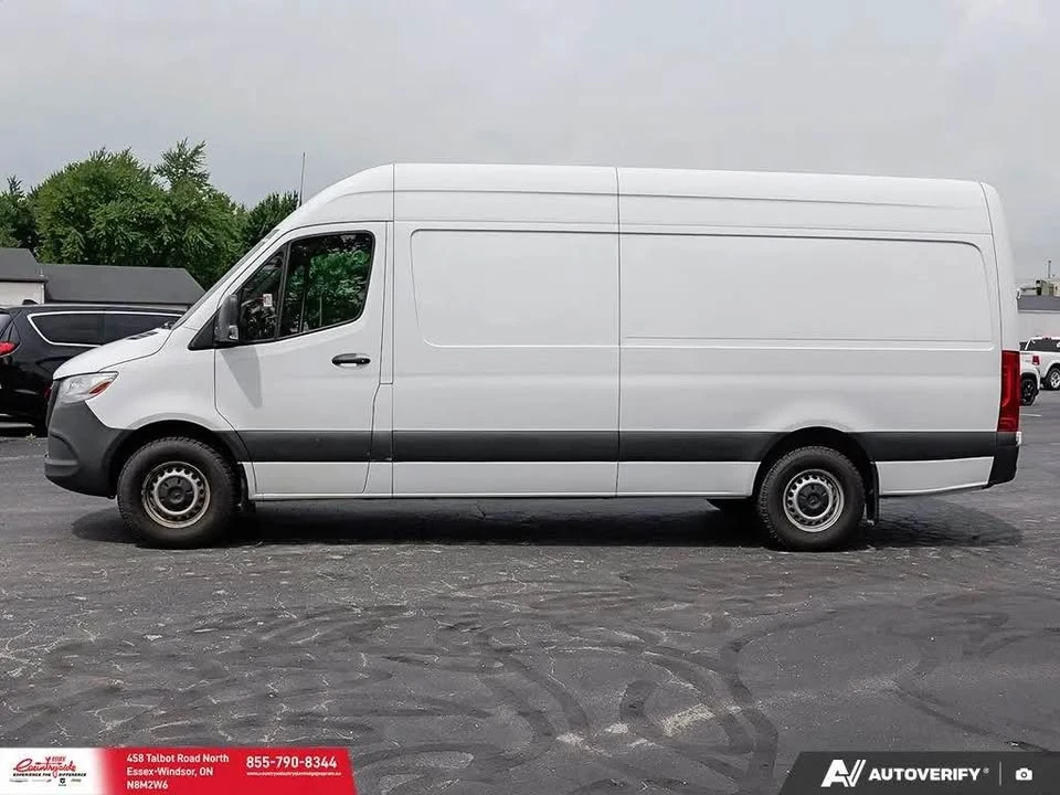 2024 Mercedes-Benz VS30 Sprinter - Image 3 of 15