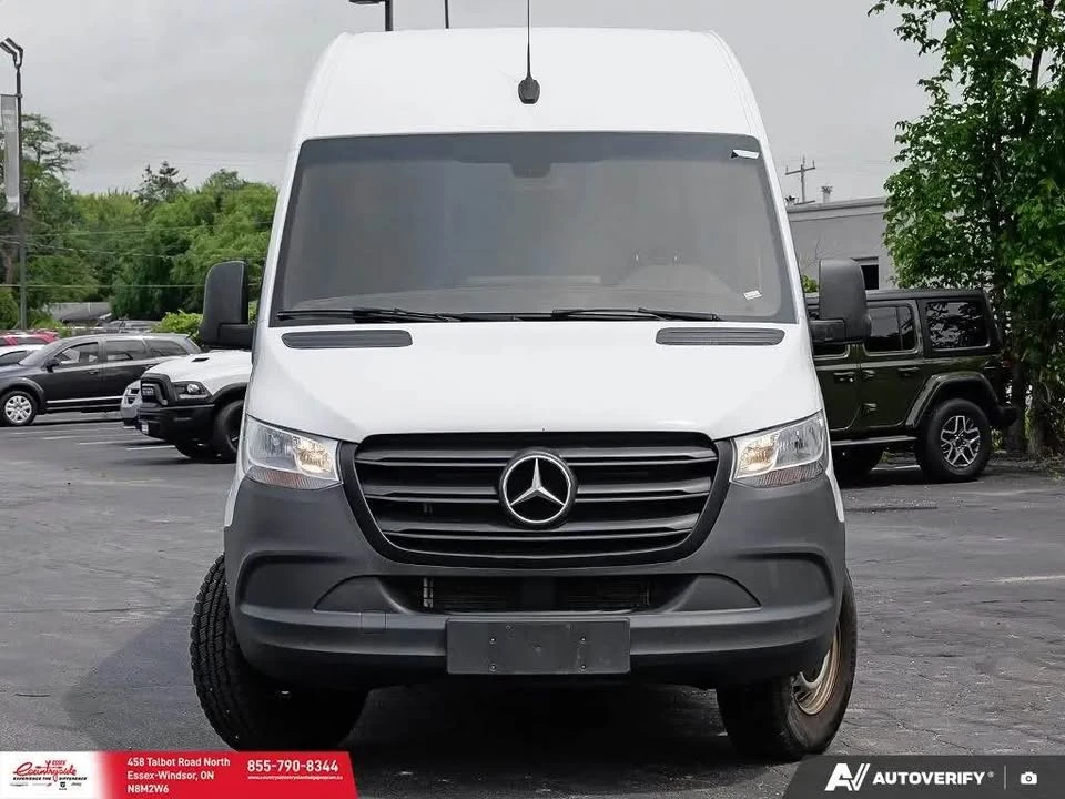 2024 Mercedes-Benz VS30 Sprinter - Image 2 of 15