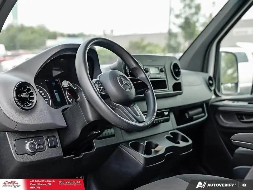 2024 Mercedes-Benz VS30 Sprinter - Image 8 of 15