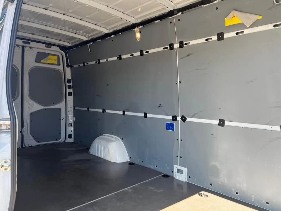 2024 Mercedes-Benz VS30 Sprinter - Image 7 of 15