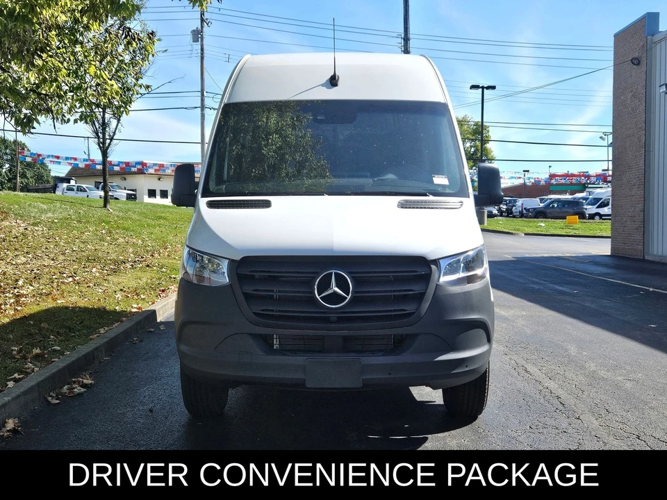 2024 Mercedes-Benz VS30 Sprinter - Image 3 of 12
