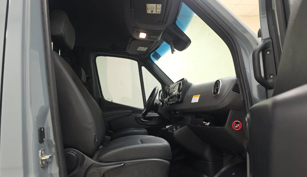 2024 Mercedes-Benz VS30 Sprinter - Image 15 of 21