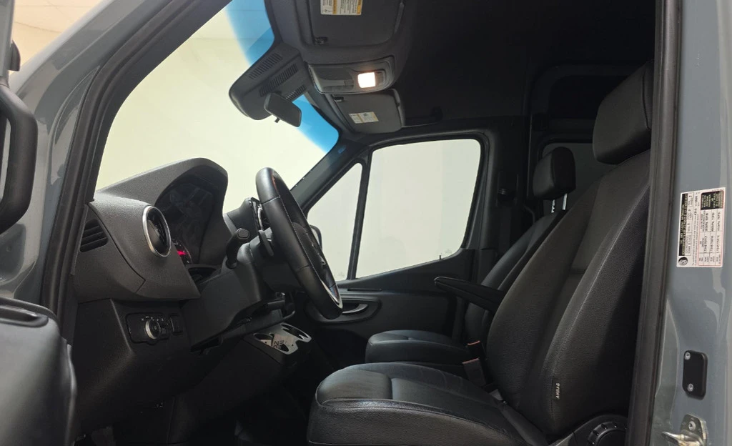 2024 Mercedes-Benz VS30 Sprinter - Image 13 of 21