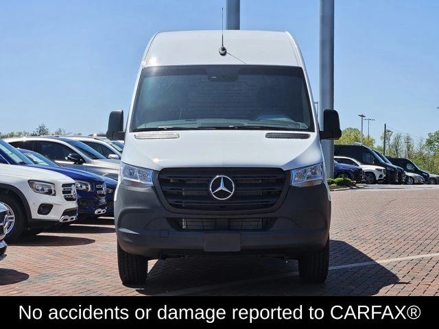 2024 Mercedes-Benz VS30 Sprinter - Image 2 of 12