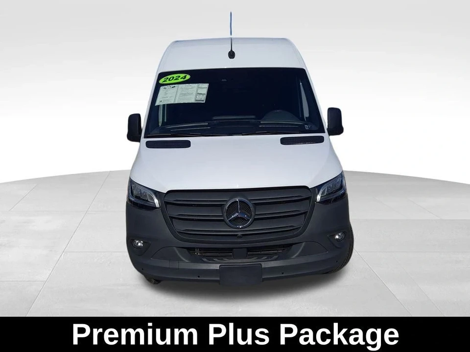 2024 Mercedes-Benz VS30 Sprinter - Image 8 of 12