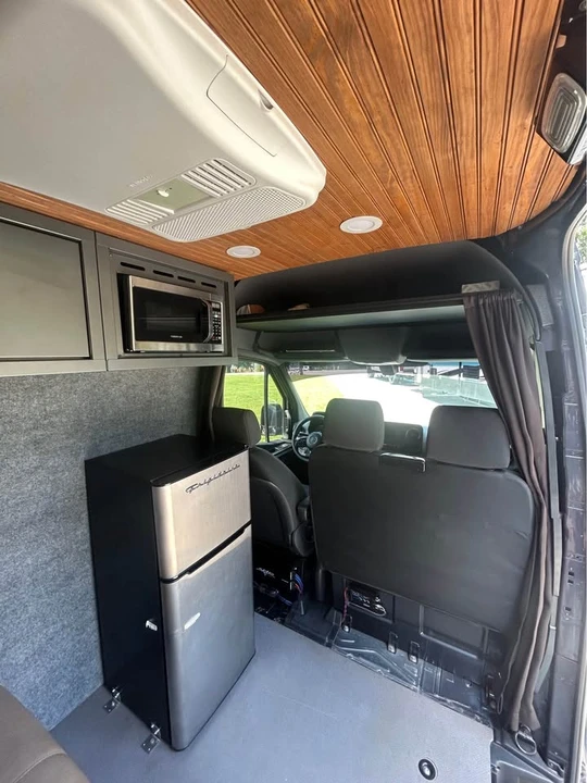 2024 Mercedes-Benz VS30 Sprinter - Image 10 of 20
