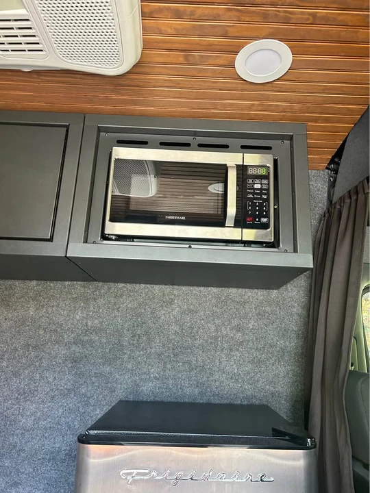 2024 Mercedes-Benz VS30 Sprinter - Image 7 of 20