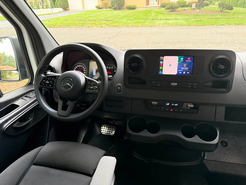 2024 Mercedes-Benz VS30 Sprinter - Image 12 of 20
