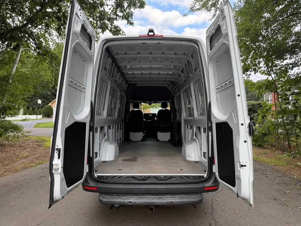 2024 Mercedes-Benz VS30 Sprinter - Image 17 of 20