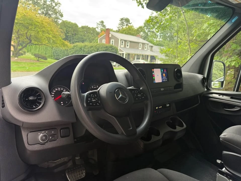 2024 Mercedes-Benz VS30 Sprinter - Image 11 of 20