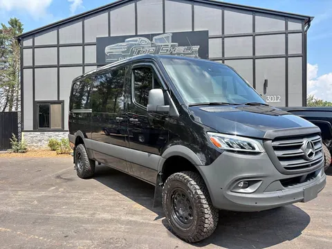 2024 Mercedes-Benz Sprinter 2500 Crew Standard Roof w/144" WB Van 3D